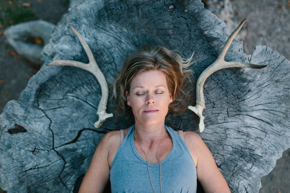 YTT-yoga-sweden-shambala-gatherings-mia-hozona-tree